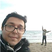 Ragazzo diplomato al liceo scientifico con ottimi voti, sono un ragazzo serio che piace aiutare a chi ne ha bisogno